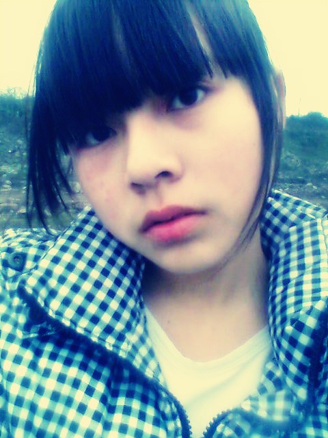 <em>那个女孩</em>、很<em>花痴</em> - 我爱夹江网 -