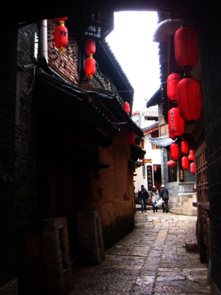 17。四方街小景.JPG