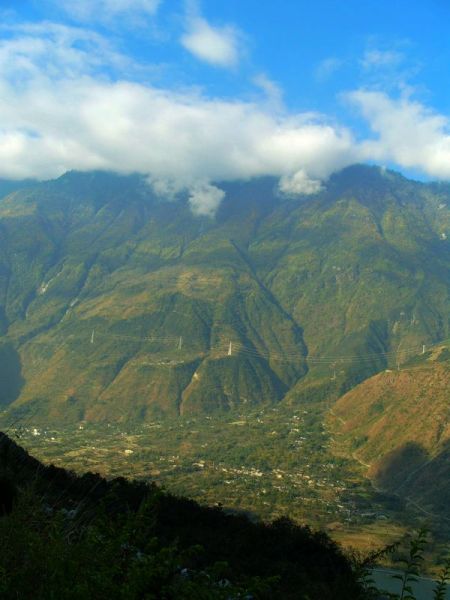 S1052332.jpg