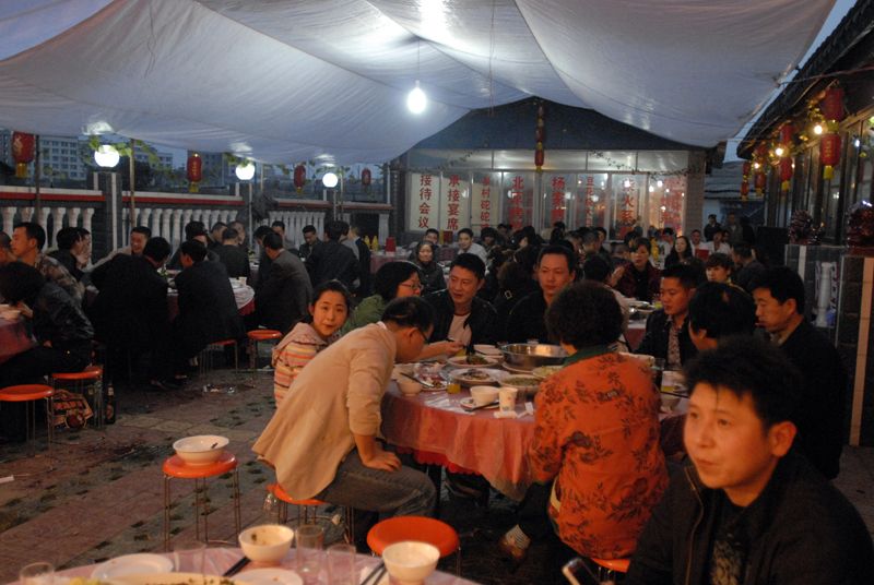 14.高朋满座.JPG