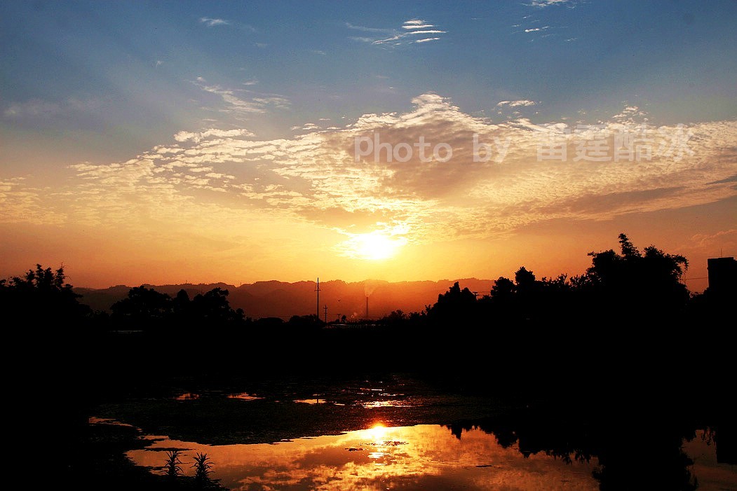 夕阳.jpg