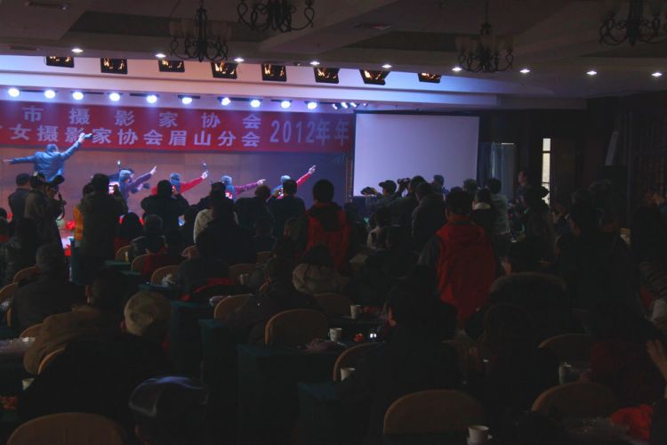 2012最牛动作.jpg