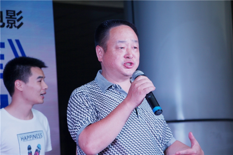 夹江县戏剧曲艺家协会2位会员方天龙应邀参加拍摄。