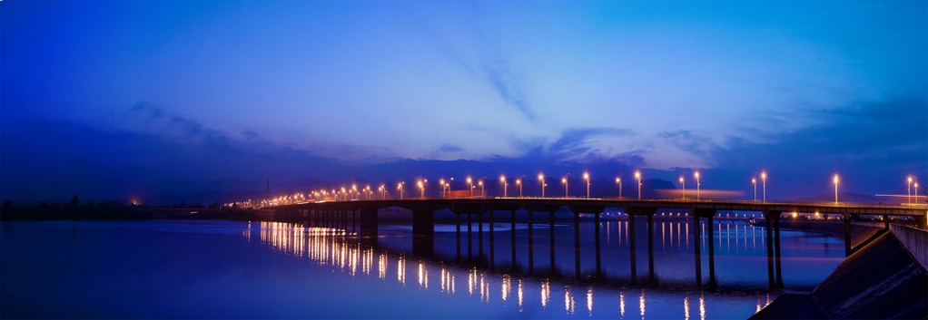 二桥夜色全景图1.jpg