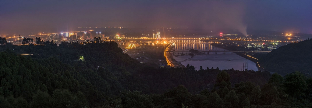夹江县城夜景全景图.jpg