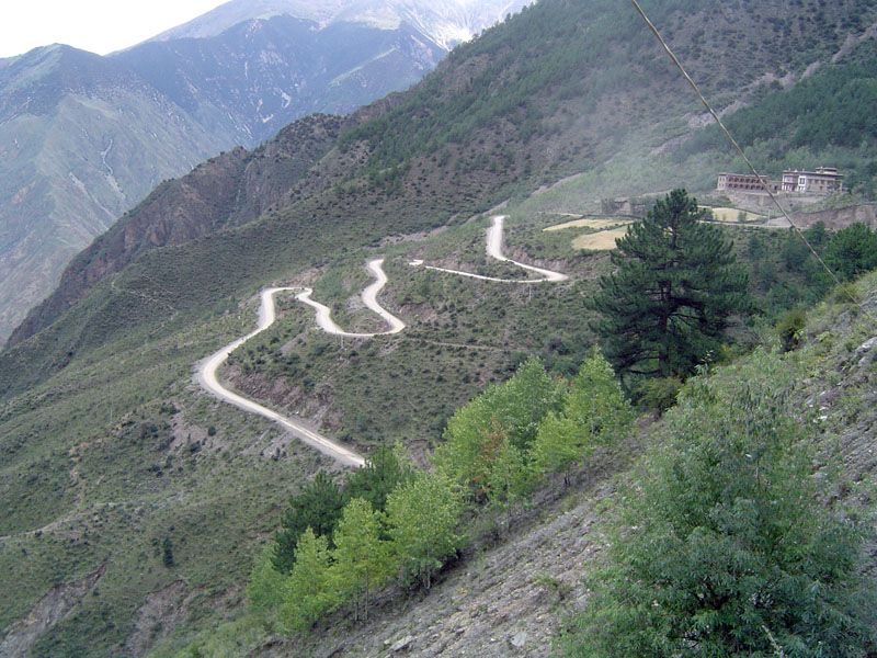 山路1(著名的72拐)2.jpg