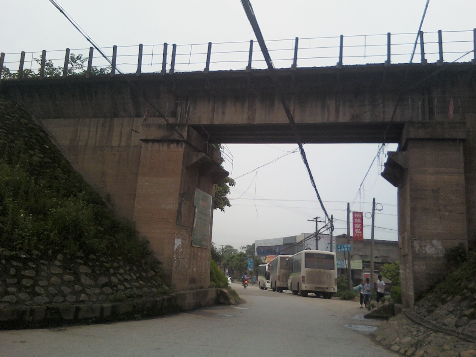 IMG324-01.jpg