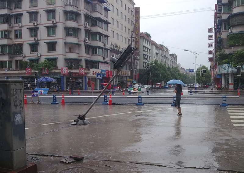 20100725919.jpg