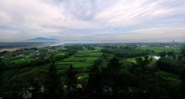 西望峨眉2011.06.11