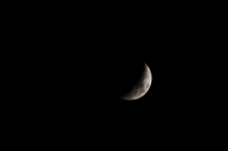 高考之夜，斜月如钩；斗转星移，为谁消瘦？