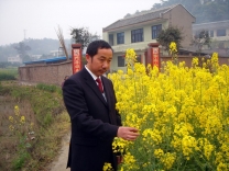 人正品精   生机腾达------省劳模刘纪明印象