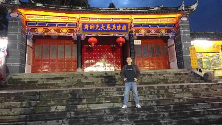 雨夜漫步古城 (7).JPG