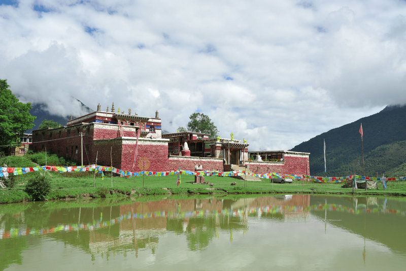 顶果山风光1