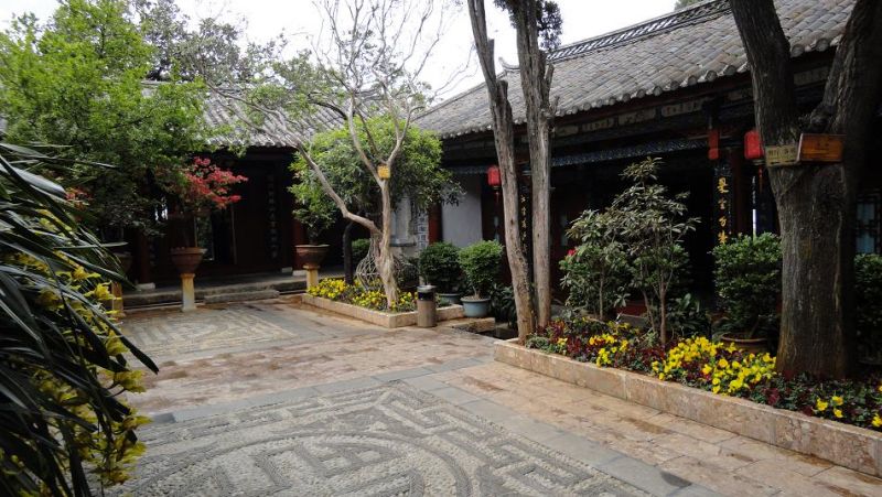 丽江民居 (3).JPG