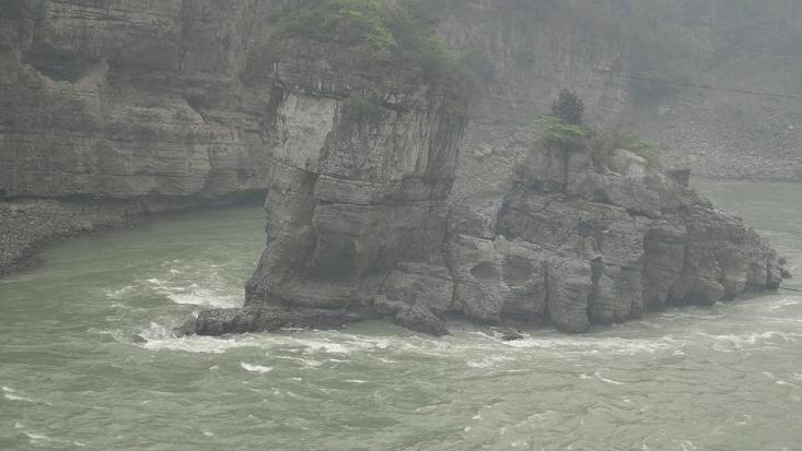 金口河大峡谷 (6).JPG