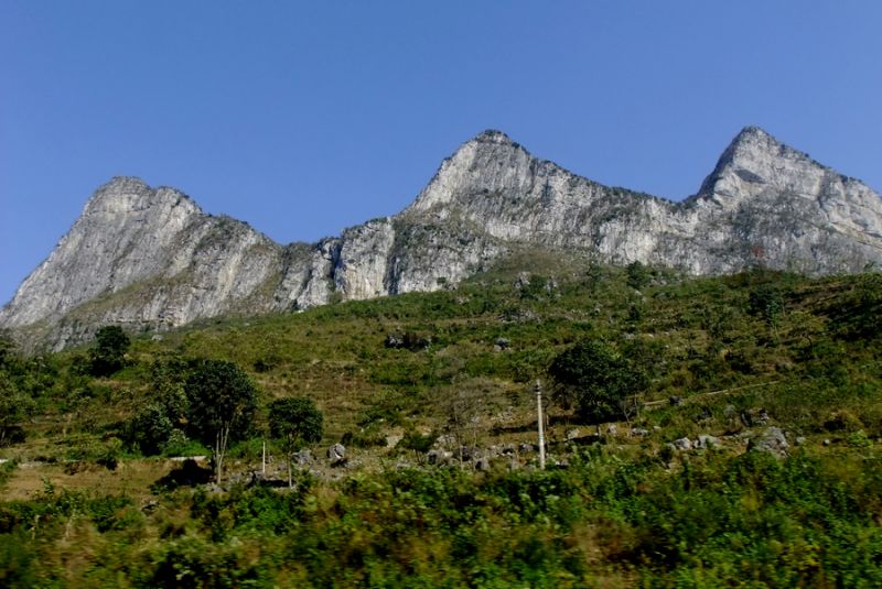 山.jpg