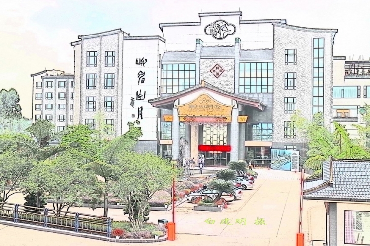 -峨眉山月4.JPG