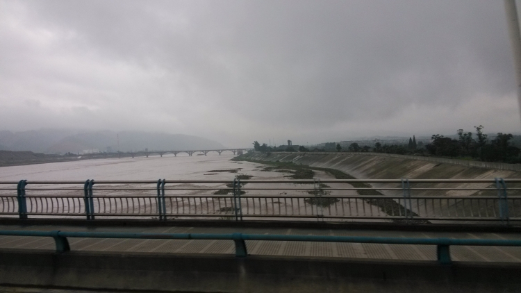 青衣江的洪水