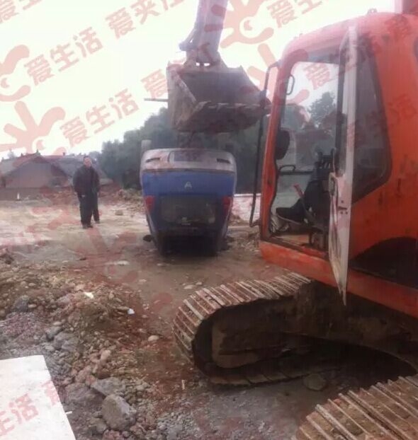 QQ图片20151224100352.jpg