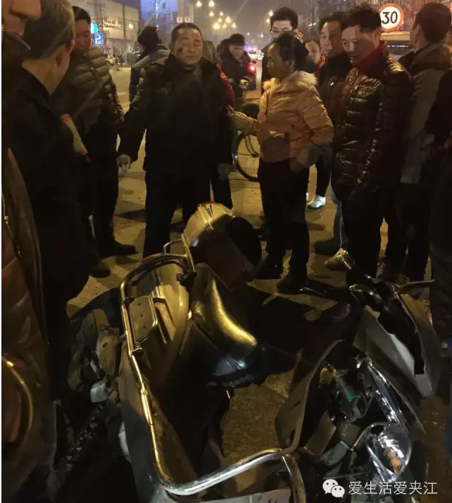 QQ图片20151227102358.png