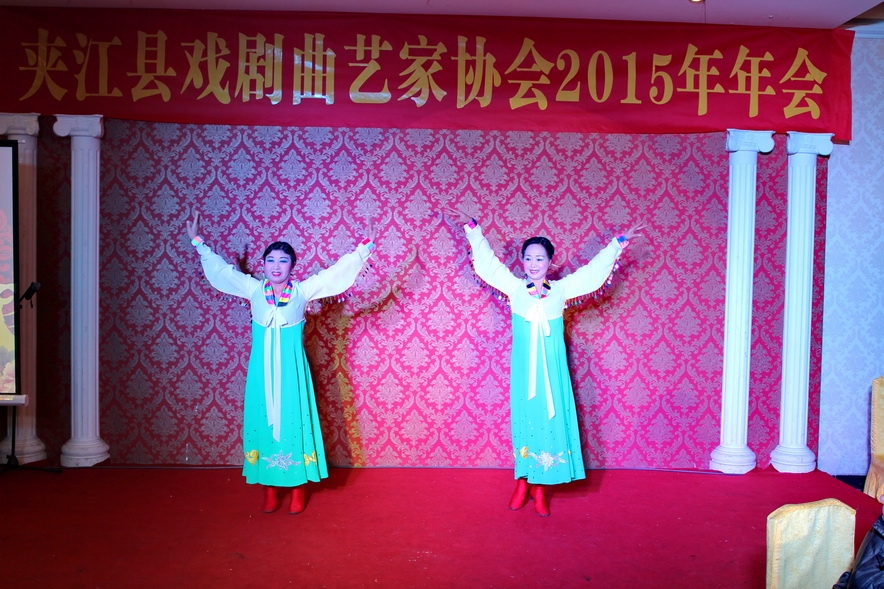 舞蹈1.JPG