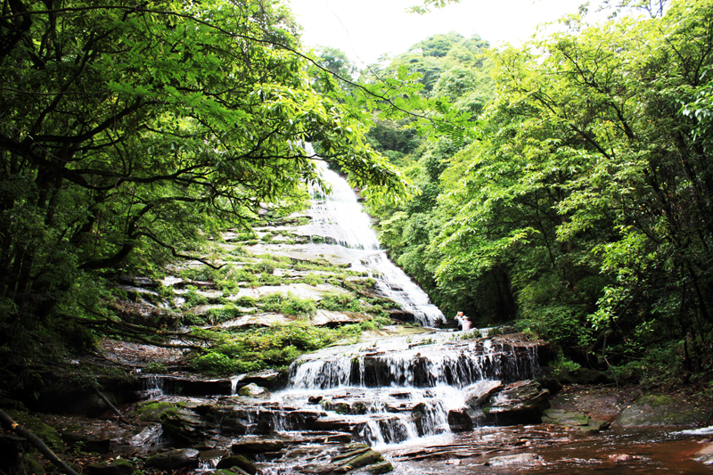 高山飞瀑