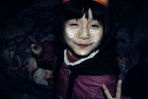 Happy birthday，my little angle.（萝莉当道！拍砖的尽管来！！）